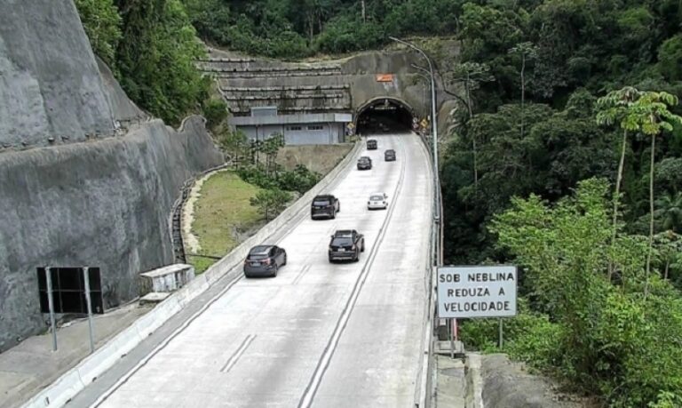 Túneis da Serra Nova da Tamoios voltam a ser fechados à noite para manutenção nesta semana