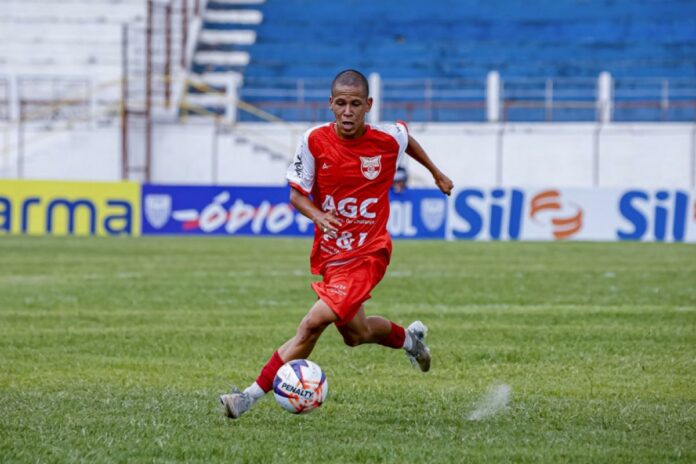 Atlético Guaratinguetá e São José se enfrentam pela Copinha em duelo decisivo no Vale