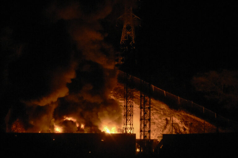 EUA atacam a Venezuela, e Trump afirma ter capturado Maduro