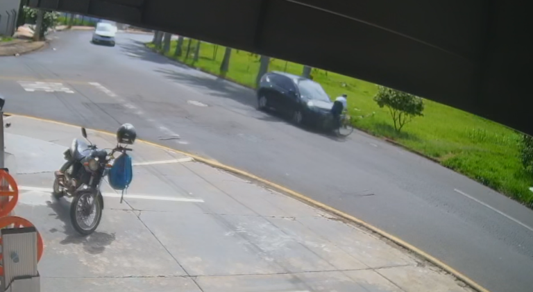 Ciclista de 64 anos fica gravemente ferido após ser atropelado em Americana