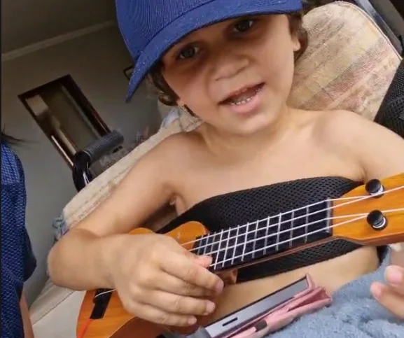 BRENNO UKULELE