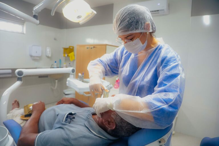 Urgência odontológica: saiba onde buscar atendimento gratuito 24h em João Pessoa