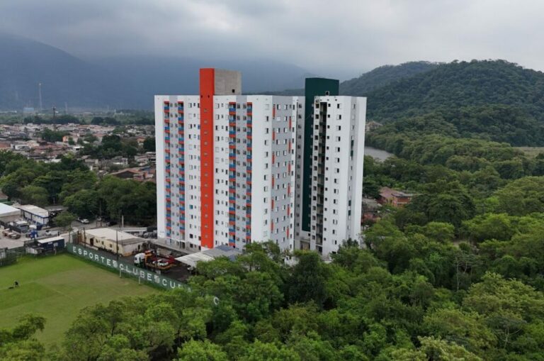 Famílias beneficiadas em projetos habitacionais recentes em Cubatão podem fazer cursos gratuitos