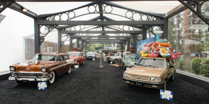 Museu em Campos do Jordão abre exposição de 'peruas' que marcaram viagens em família