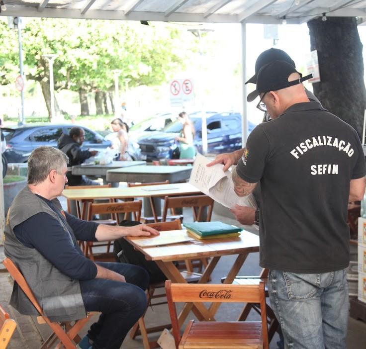 Defemp realiza mais de 30 mil ações de fiscalização em Santos em 2025