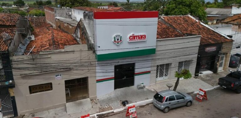 Câmara de Santa Rita revoga regra que permitia atuação remota de vereador preso