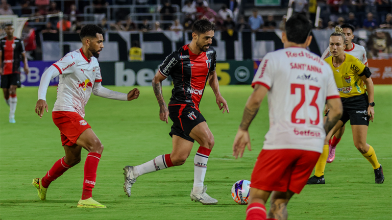 Botafogo apanha, perde de cinco e cai para zona de rebaixamento do Paulistão