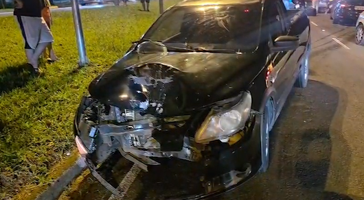 Motorista embriagado invade contramão e provoca acidente com motociclista