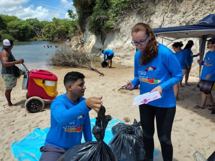 Praia Limpa leva ações à Baía da Traição e a Rio Tinto