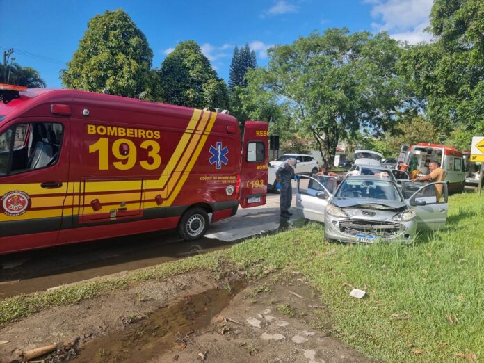 Acidente de Trânsito na Rio-Santos