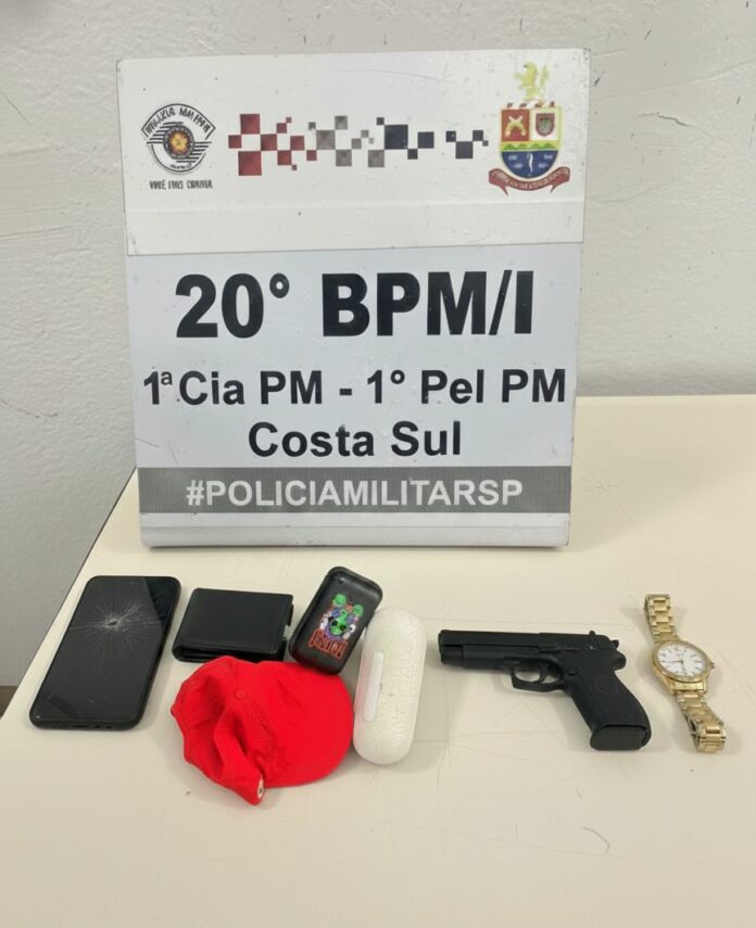 PM prende cinco suspeitos após roubos e perseguição em São Sebastião PM prende cinco suspeitos após roubos e perseguição em São Sebastião