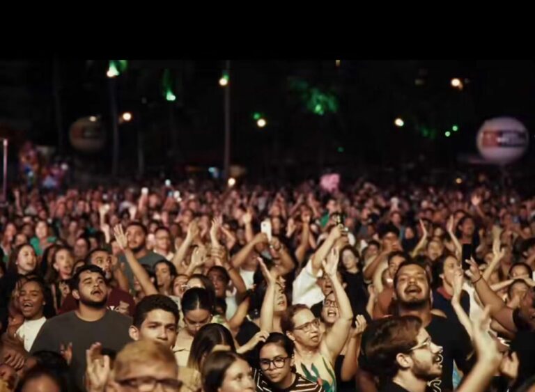 Atos Verão começa nesta segunda (5) e reúne público no Busto de Tamandaré, em João Pessoa