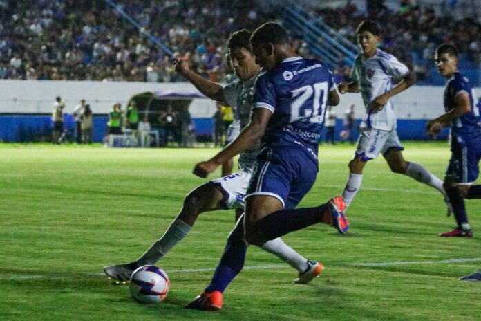 Taubaté enfrenta o Botafogo e ainda sonha com vaga na segunda fase da Copinha