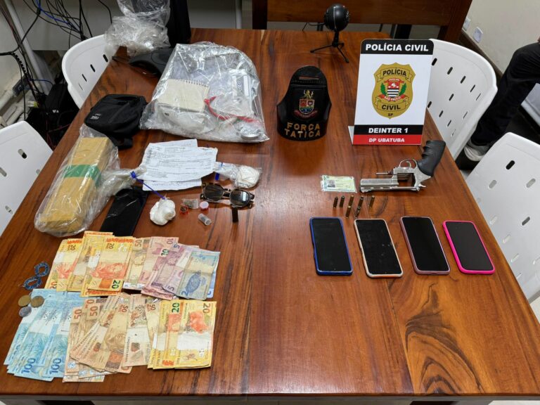 Operação prende três membros do CV e apreende drogas e armas em Ubatuba