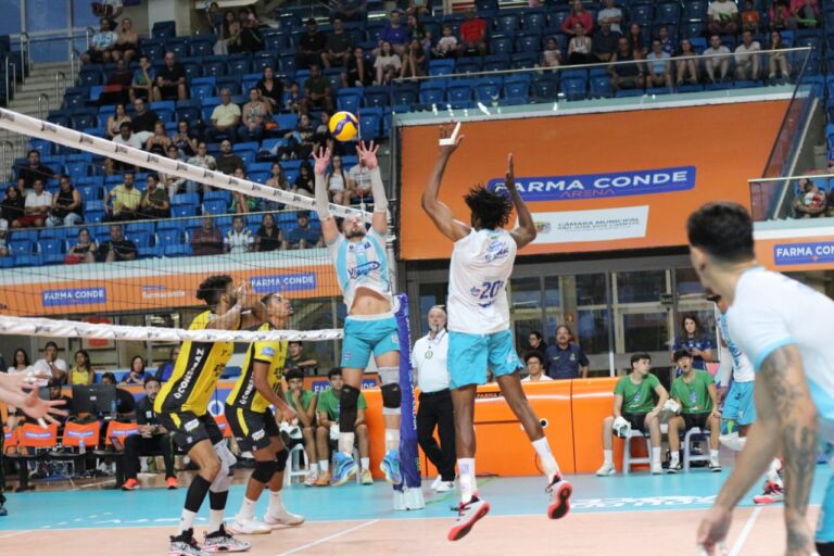 Vôlei São José perde para o Praia Clube e segue na zona de rebaixamento da Superliga