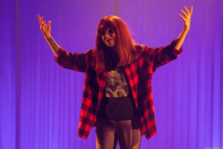 Musical sobre Rita Lee será apresentado neste domingo (18) em São José; ingressos ainda estão à venda