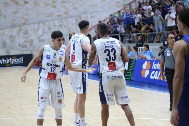 São José visita o Botafogo no Rio em busca de reabilitação no NBB