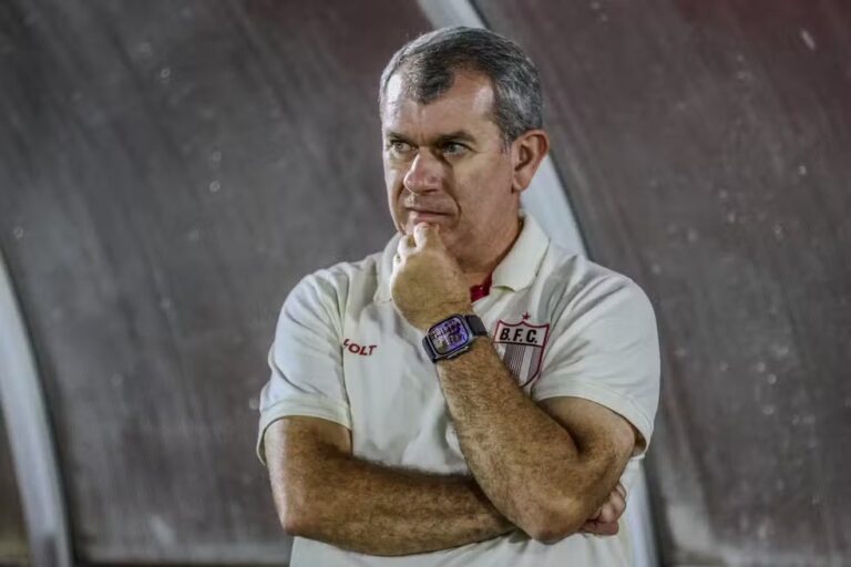 Após goleada, Botafogo retorna a Arena Nicnet em busca de redenção contra o Primavera