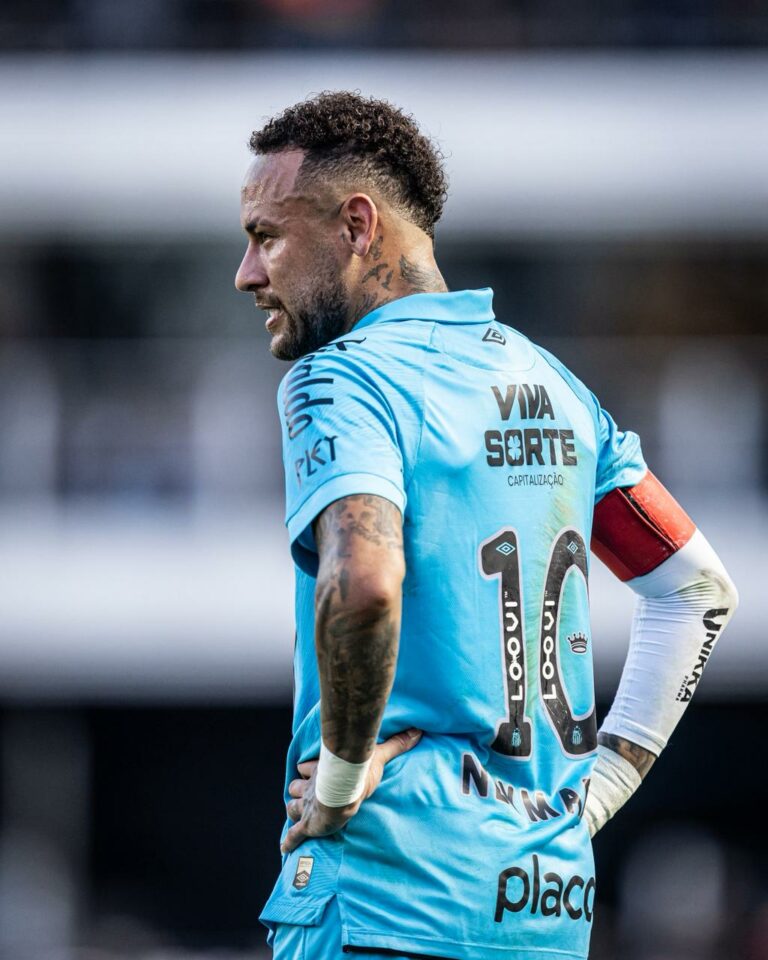 Neymar se aproxima de retorno aos treinamentos e pode reforçar o Santos em fevereiro