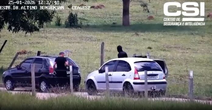 Vídeo do CSI registra perseguição e resgate de mulher sequestrada por falso policial em São José