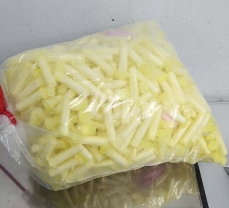 Homem é preso com de 1 ,1 mil porções de drogas na zona sul de São José Homem é preso com de 1 ,1 mil porções de drogas na zona sul de São José