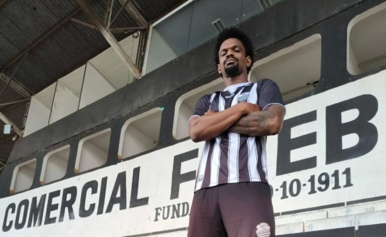 Afastado dos gramados desde 2024, zagueiro Dogão é o novo reforço do Comercial