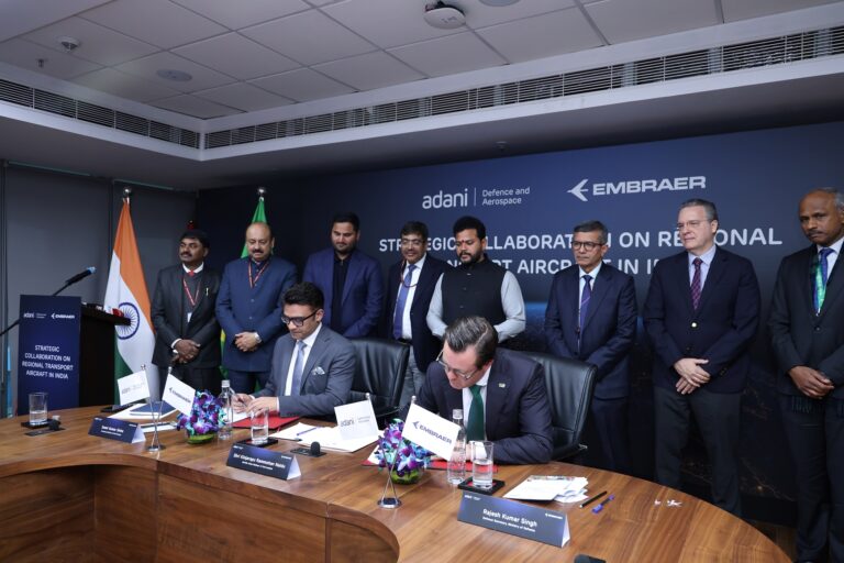 Embraer anuncia acordo com empresa para fabricar aviões na Índia