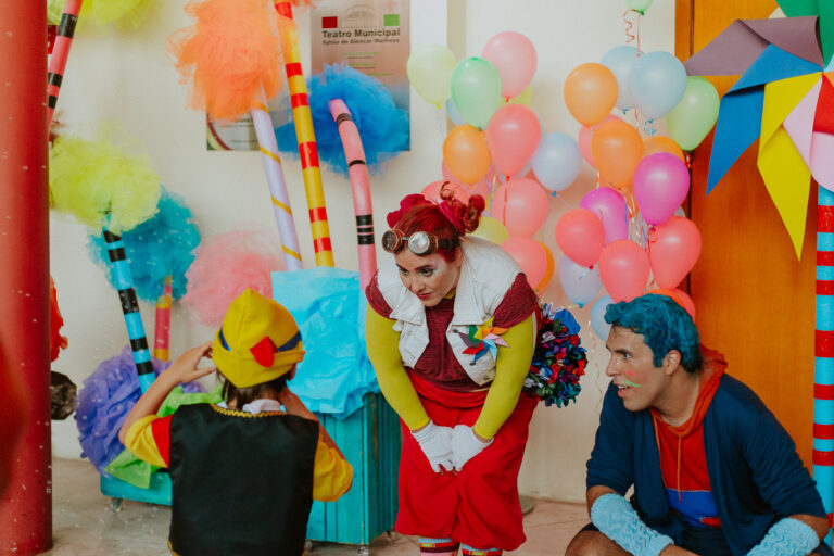 Coletivo NEx.Arte apresenta espetáculo infantilsobre autoconhecimento e amor em Campinas