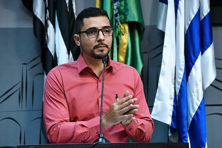 Câmara aprova bolsa a jovens do Tiro de Guerra de Araçatuba