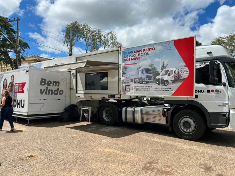 CDHU Móvel atende mutuários da região de Araçatuba