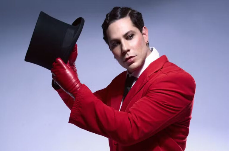 Show de Christian Chávez na Paraíba é adiado para agosto