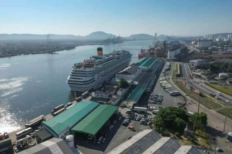 Emenda para ligação marítima entre aeroporto de Guarujá e Porto de Santos é vetada por Lula