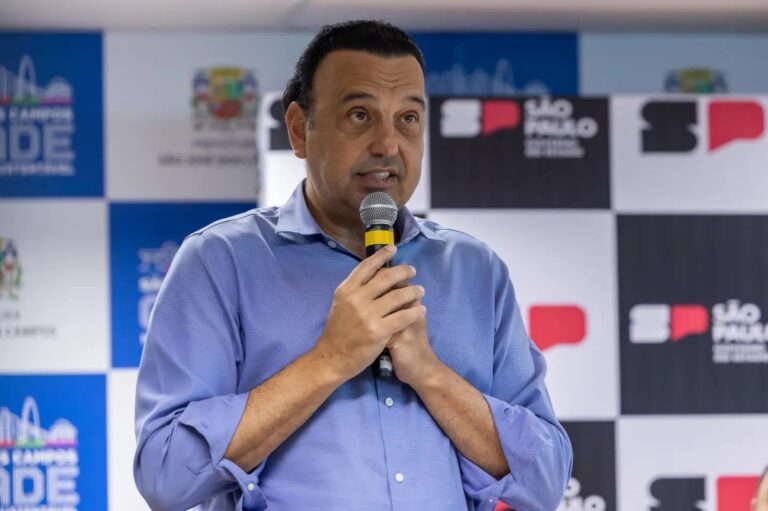 Governador em exercício vem a Araçatuba para entrega de casas e visita ao AME