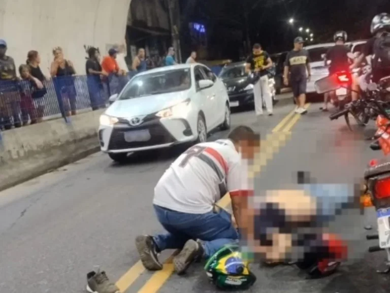 Motociclista morre após colisão frontal com carro no Túnel da Vila Zilda em Guarujá