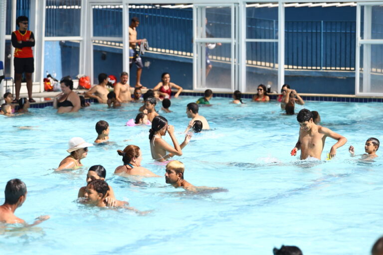 Projeto Verão tem funcionamento ampliado em São José até sexta (16)