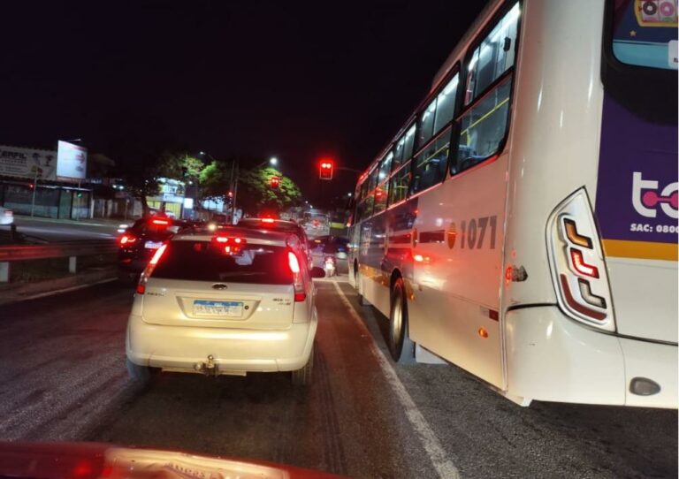 Taubaté implanta semáforos com amarelo intermitente a partir desta quinta (8); veja os locais