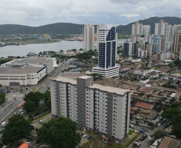Novo conjunto habitacional de Santos beneficia famílias da Vila Sapo