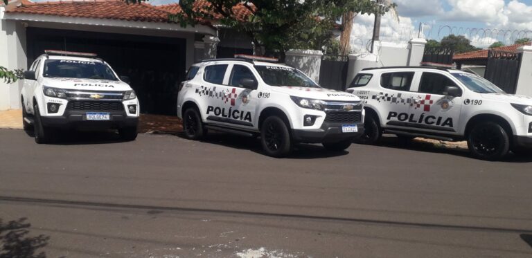Operação desarticula refinaria de cocaína em residência