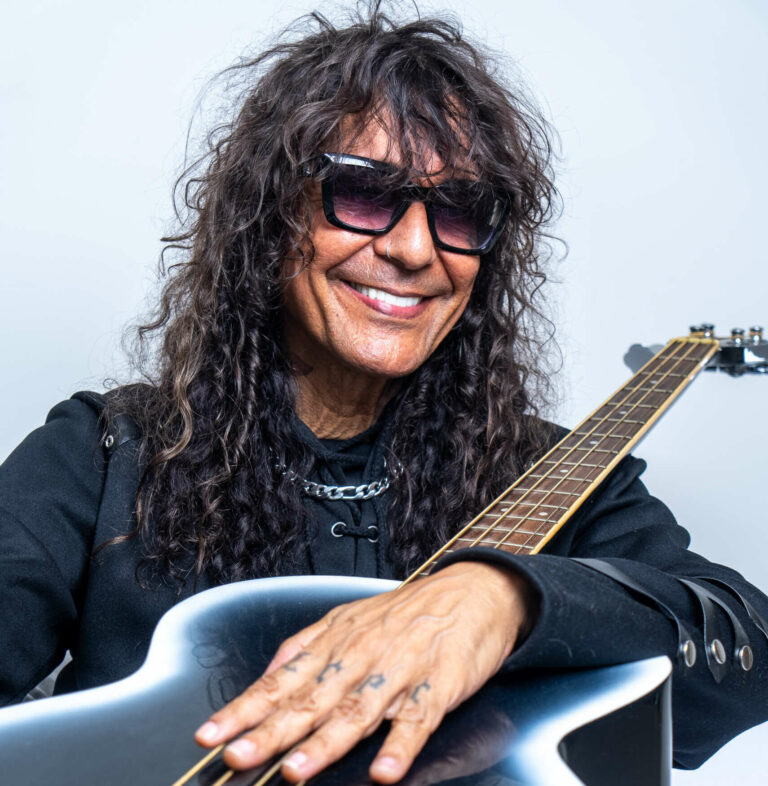 Por que Luiz Caldas é considerado o precursor do Axé Music?