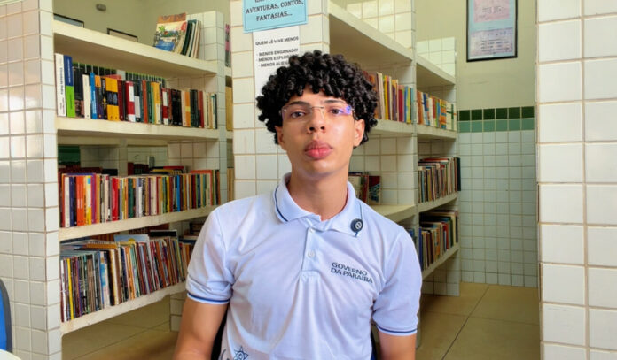 rian_Easy-Resize.com_