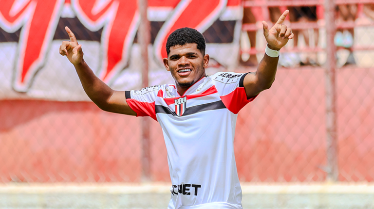 Botafogo vence duas consecutivas e garante liderança na Copinha