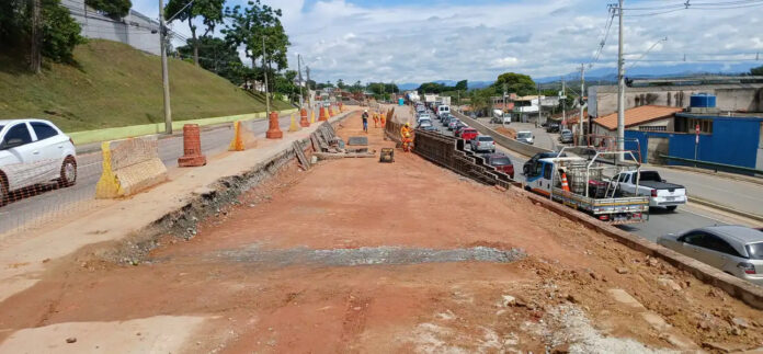 Entrega das obras na Avenida Sebastião Gualberto é adiada para junho em São José