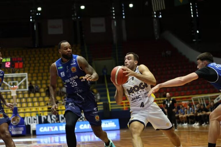 São José perde para o Mogi e amarga terceira derrota consecutiva no NBB