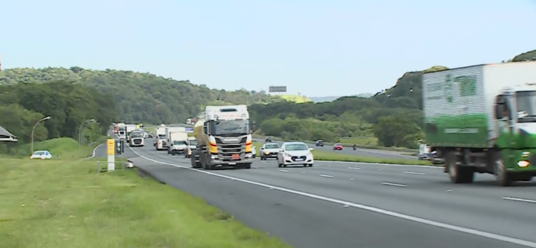 Quase 3 milhões de veículos devem passar por Anhanguera e Bandeirantes no retorno do Carnaval