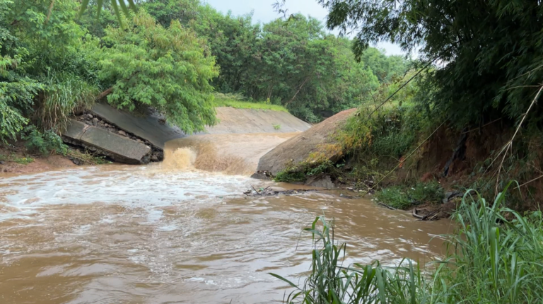 Homem de 36 anos morre afogado após pular em rio com amigo em Campinas