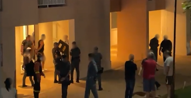 Homem em suposto surto se tranca com os dois enteados após briga com a namorada