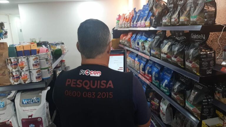 O levantamento foi realizado em 13 estabelecimentos da Capital e analisou preços de 101 produtos e serviços