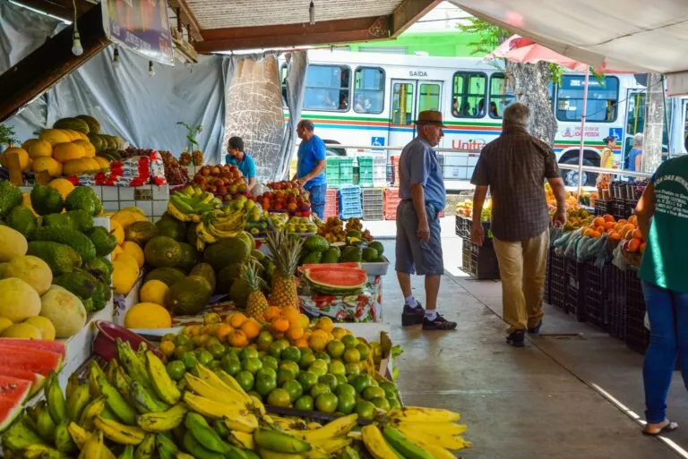 Mercados públicos e shoppings populares de João Pessoa terão horário diferenciado no Carnaval