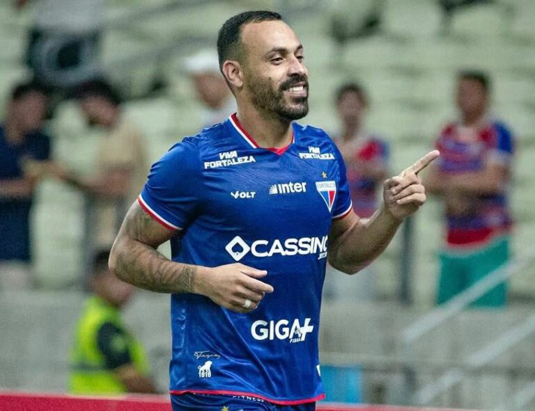 Santos negocia com atacante do Fortaleza; confira