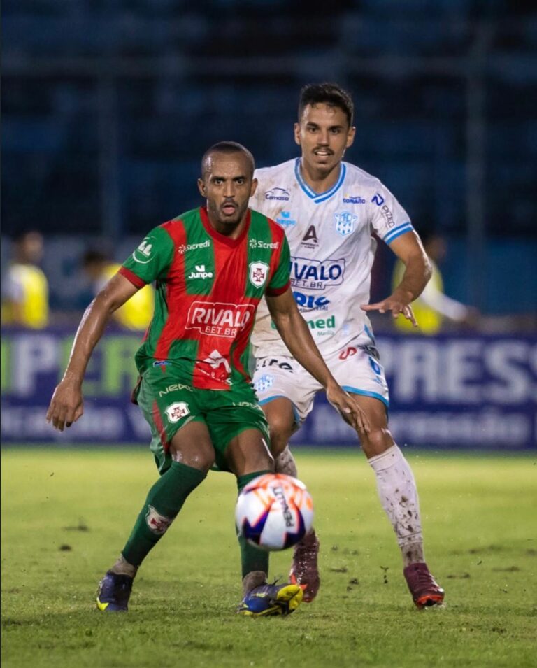 Portuguesa Santista perde para o Marília por 3 a 0